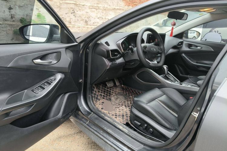 Used Hyundai Lafesta 2019 280TGDi Smart Speed Version China V Standard Driver Seat