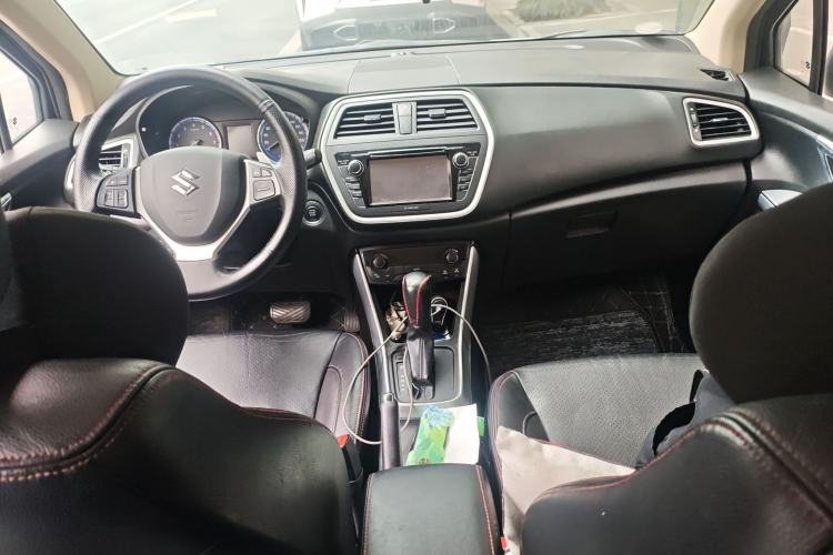 Used Suzuki S-Cross 2015 1.4T Automatic Two-Wheel Drive Prestige Model
