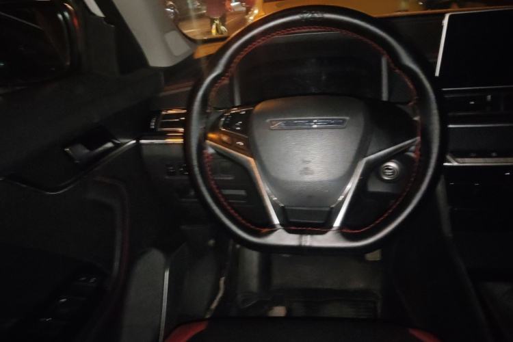 Used Venucia T60 2020 1.6L Manual Smart Vision Version China VI Standard
