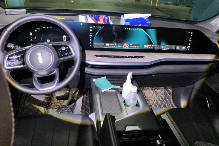 Used Wey Lanshan 2023 Four-Wheel Drive Ultra-Long Range Version
