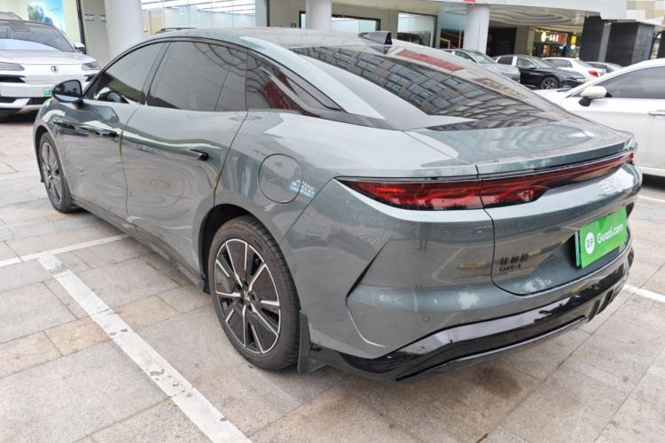 Used BYD Han L 2025 DM-i 200km LiDAR Flagship Model Rear Left 45 Deg