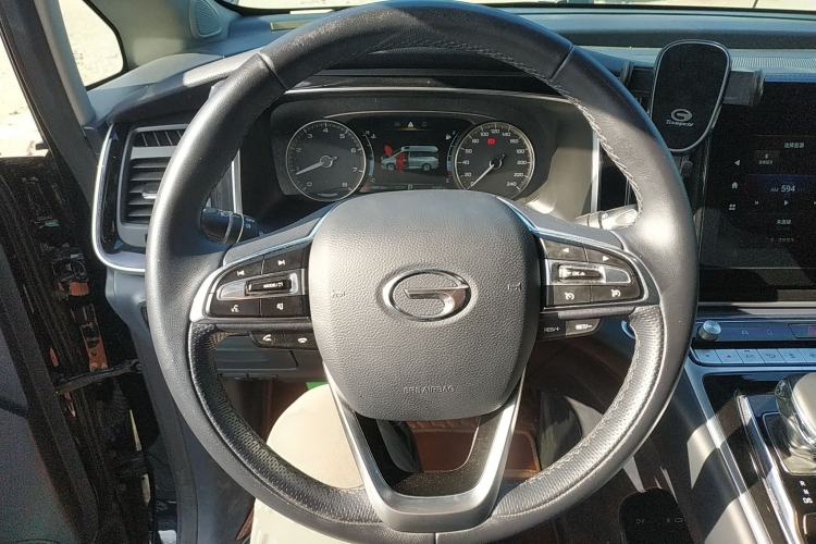 Used GAC Trumpchi M8 2023 Lingxiu Series 390T Deluxe Edition Steering Wheel