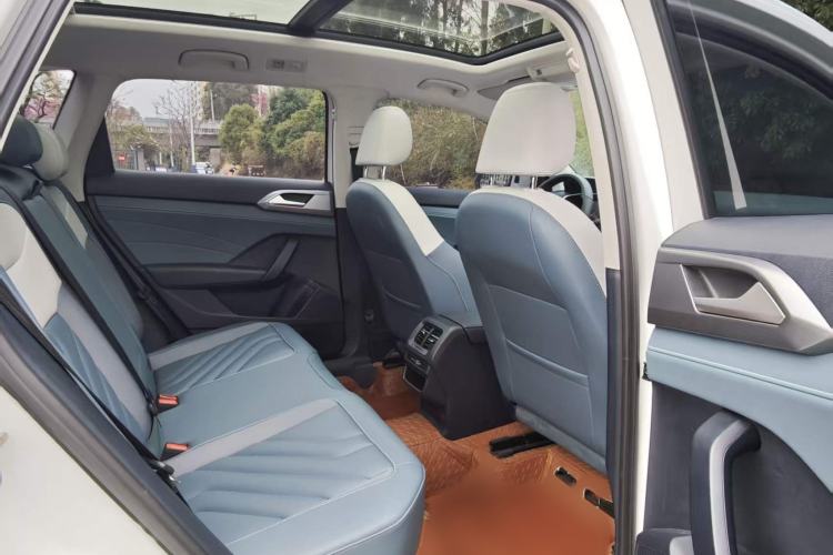 Used Volkswagen Tharu 2023 300TSI Two-Wheel-Drive Moonlight Edition