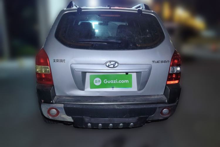 Used Hyundai Tucson 2009 2.0L Manual Two-Wheel Drive Fashion Edition
