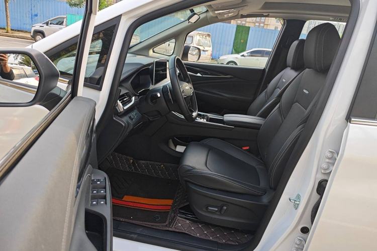 Used SAIC MAXUS G50 2023 PLUS 1.5T Happiness-Recommended Automatic Cruise Version
