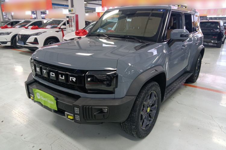 Used JETOUR Traveler 2023 2.0T All-Wheel Drive CrossPRO+