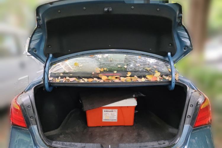 Used Hyundai Mistra 2014 1.8L Automatic Deluxe DLX Model Trunk