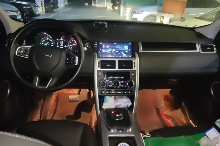 Used Land Rover Discovery Sport 2018 240 PS SE Version
