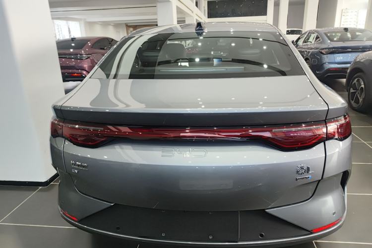 Used BYD Qin L 2025 EV 545KM Cloud Suspension Edition
