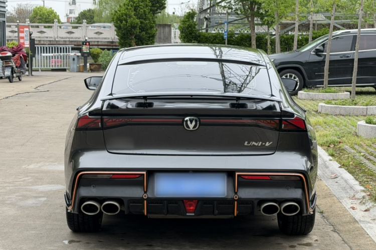 Used CHANGAN UNI-V 2022 1.5T Sport Edition Exterior 4