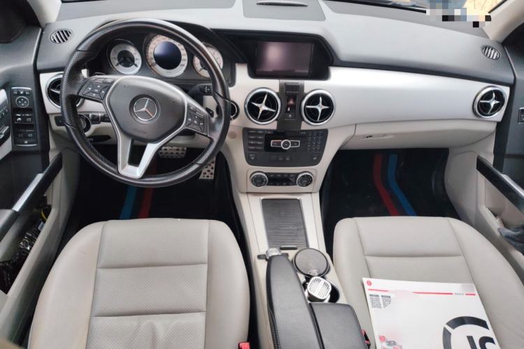 Used Mercedes-Benz GLK-Class 2013 GLK 300 4MATIC Dynamic Sunroof Model
