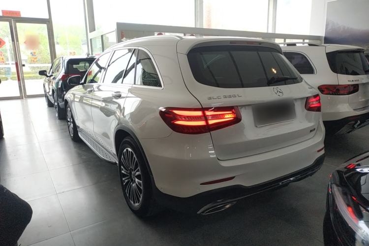 Used Mercedes-Benz GLC 2019 GLC 260 L 4MATIC Dynamic Model Rear Left 45 Deg