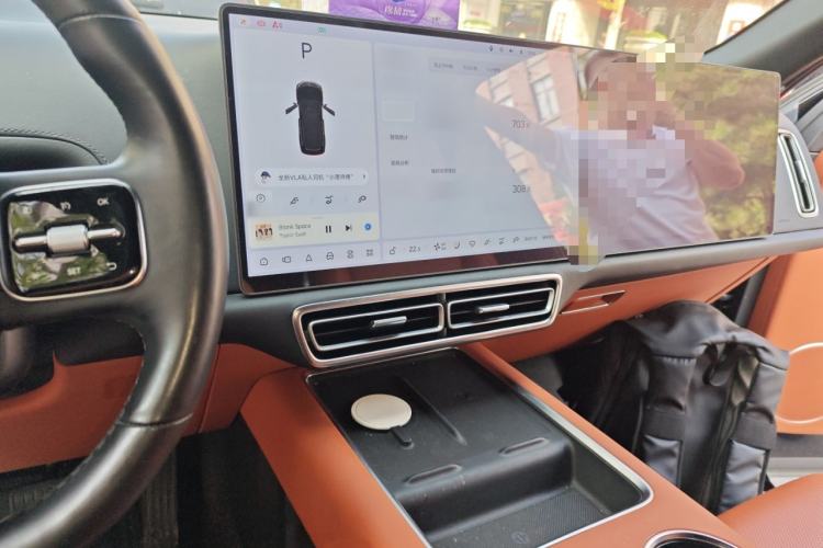 Used Li Auto L9 2022 Max model
