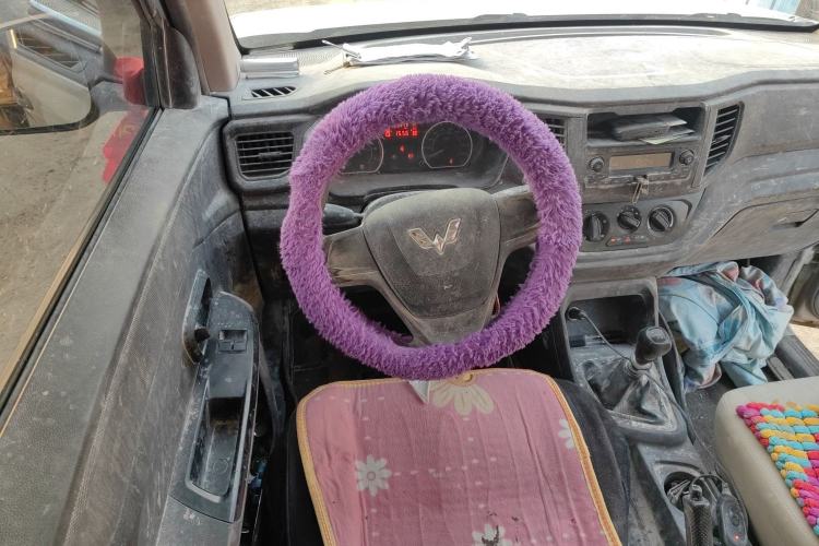 Used Wuling Hongguang V 2020 1.5L Commercial Vehicle China VI LAR