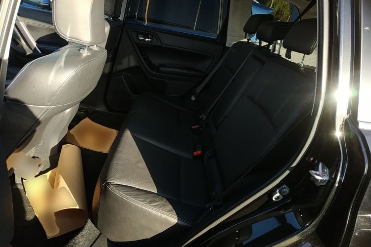 Used Subaru Forester 2015 2.0i Special Edition Commemorative Model
