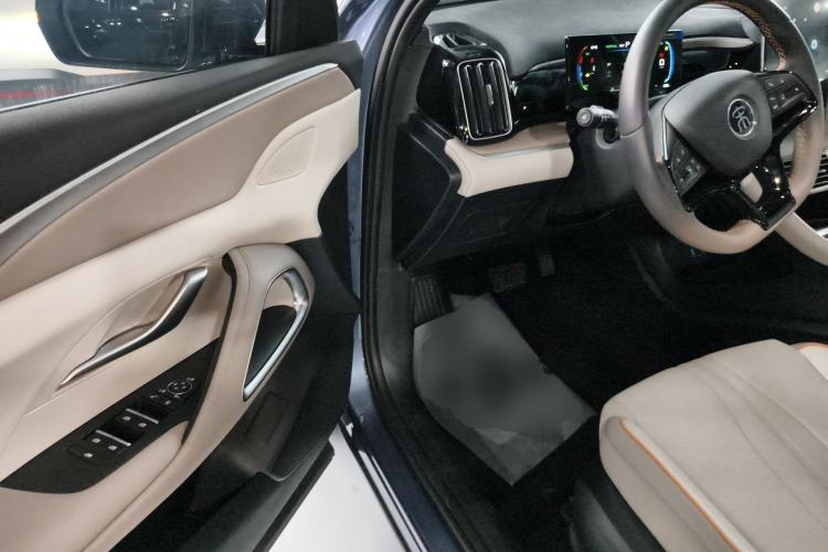 Used BYD Song Pro New Energy 2023 Champion Edition DM-i 71KM Beyond Model Driver Seat