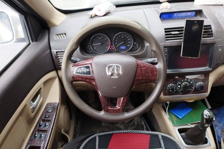 Used BAIC Weiwang M30 2015 1.5L Comfort Version BJ415B
