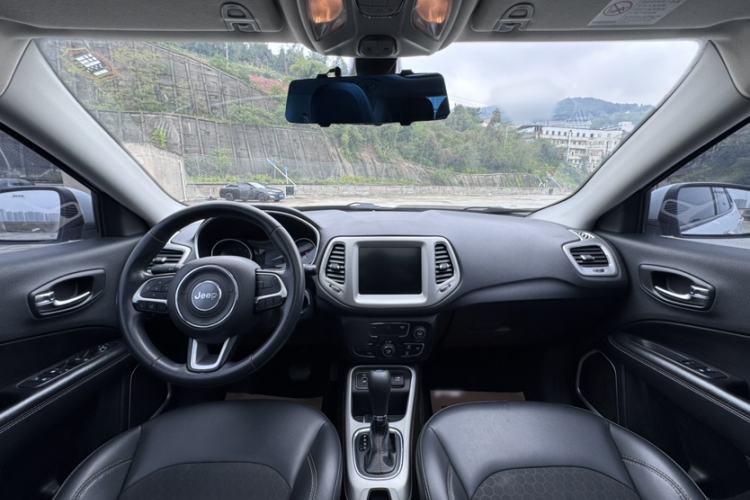 Used Jeep Compass 2020 220T Automatic Leading Edition