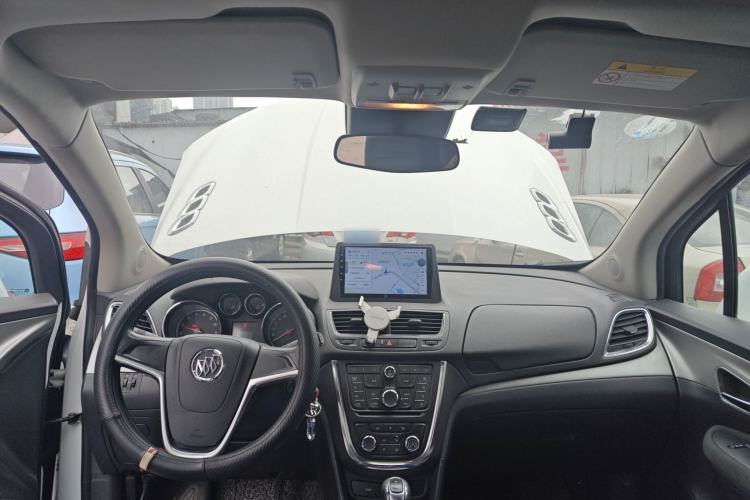 Used Buick Encore 2015 1.4T Automatic Two-Wheel Drive Urban Elite Version Center Console