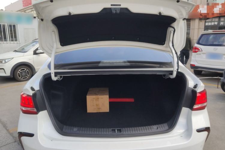 Used BAIC Beijing EU5 2018 R500 Smart Edition
