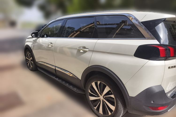 Used Peugeot 5008 2017 380THP 7-Seater Luxury Edition Rear Left 45 Deg