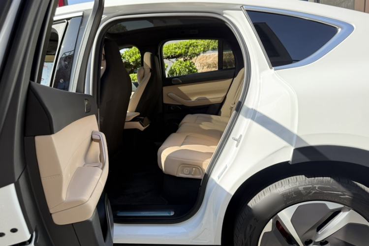 Used Nio EC7 2023 75 kWh