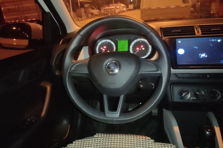 Used Skoda Fabia 2017 1.4L Automatic Car Enjoy Edition Steering Wheel