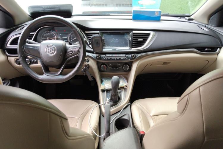 Used Buick GT 2016 15N Automatic Elite Edition Center Console