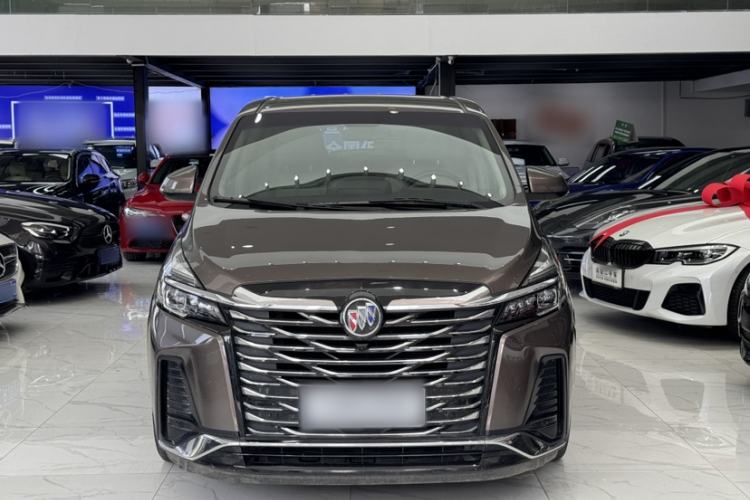 Used Buick GL8 2023 Land Executive Class Smart Enjoyment Model
