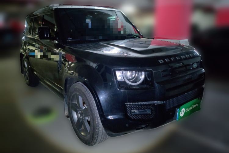 Used Land Rover Defender 2025 110 3.0T P400 X-Dynamic SE Front Right 45 Deg