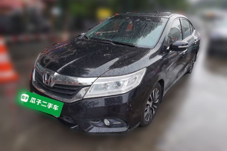 Used Honda Crider 2015 1.8L automatic luxury edition