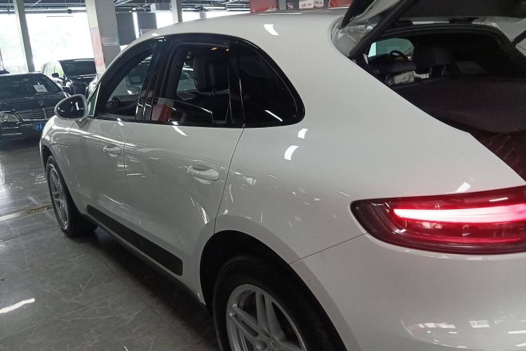 Used Porsche Macan 2021 Macan 2.0T