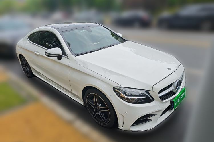 Used Mercedes-Benz C-Class 2019 C 260 Coupe Front Right 45 Deg