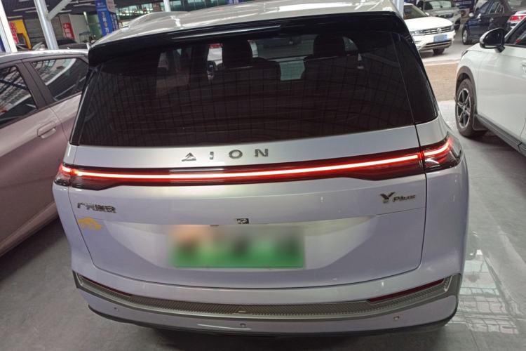 Used AION Y 2022 Plus 70 Tech Edition
