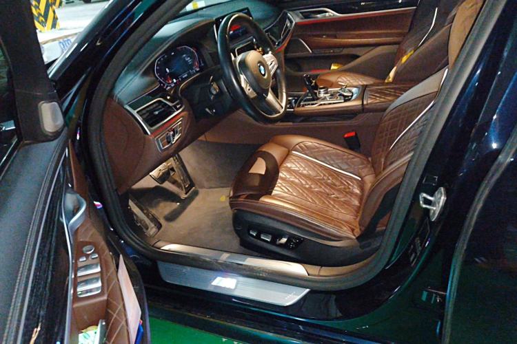 Used BMW 7 Series 2019 740Li Leading Model M Sport Package Left Front Seat
