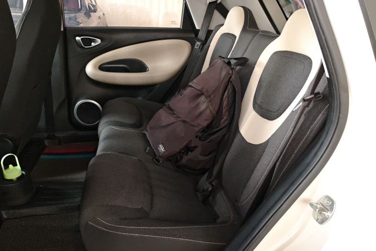 Used Wuling Bingo 2023 203km Light Edition Left Rear Seat