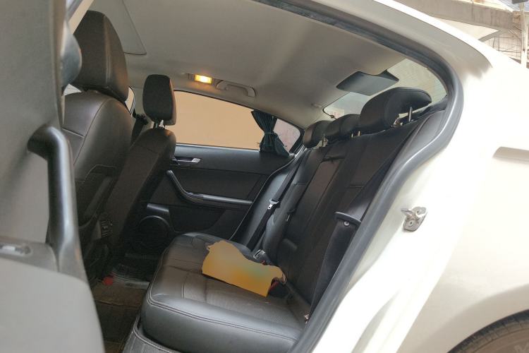 Used Qoros 3 2016 Sedan 1.6L Automatic Zhiyue Model Left Rear Seat