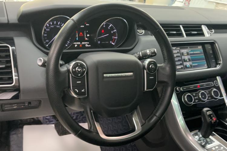 Used Land Rover Range Sport 2015 3.0 SC V6 HSE Steering Wheel