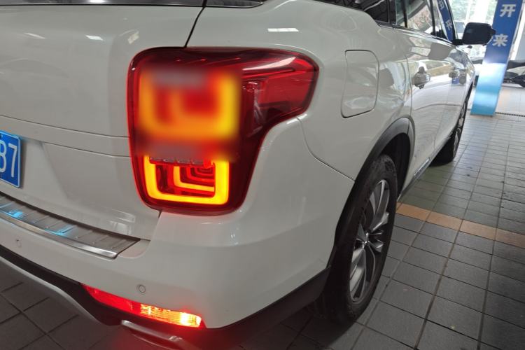 Used GAC Trumpchi GS8 2017 320T Two-Wheel Drive Luxury Smart Connectivity Version (7 Seats)
