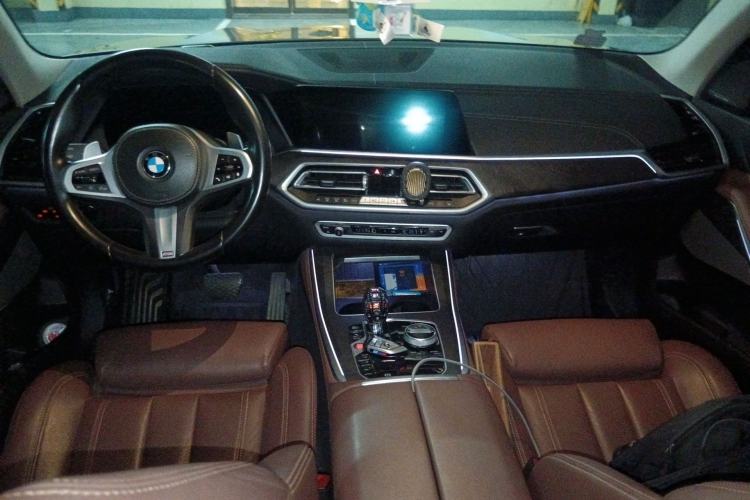 Used BMW X5 2022 xDrive40i M Sport Package
