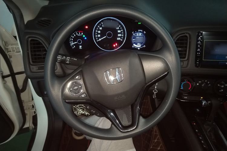 Used Honda Vezel 2020 1.5L CVT Pioneer Edition
