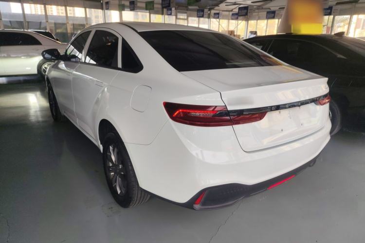 Used Geometry A 2024 410KM Travel Edition Exterior 2