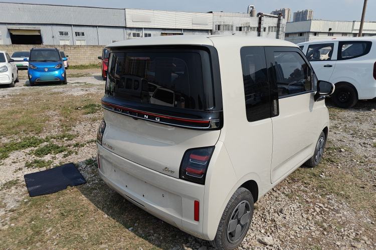 Used Wuling Air ev 2023 - Four Seats - Advanced Edition