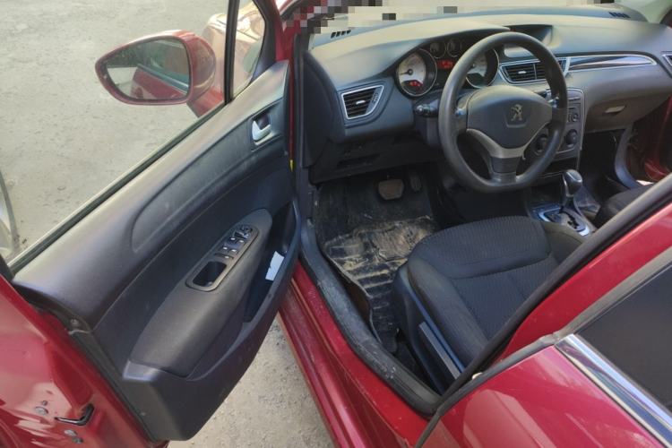 Used Peugeot 308 2013 1.6L Automatic YouShang Model
