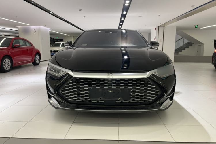 Used BYD Han 2020 DM Four-Wheel Drive Performance Edition Prestige Model Exterior 2