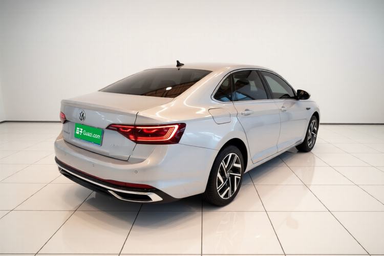 Used Volkswagen Sagitar 2023 300TSI DSG Excellence Edition Rear Right 45 Deg