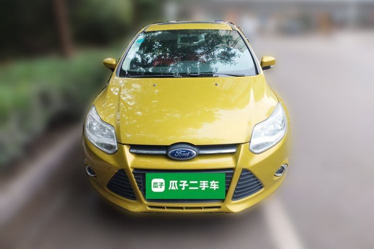 Used Ford Focus 2012 Hatchback 1.6L Automatic Fashion Edition Front