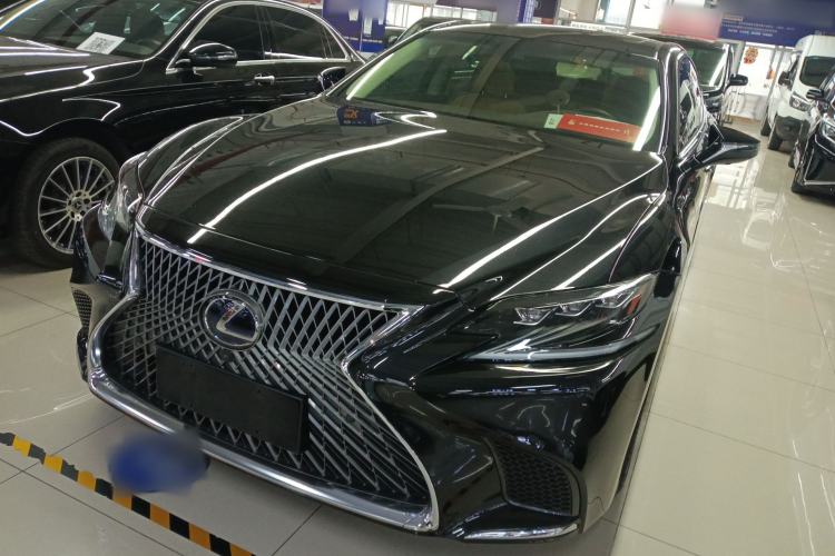 Used Lexus LS 2020 500h Excellence Edition China VI standard