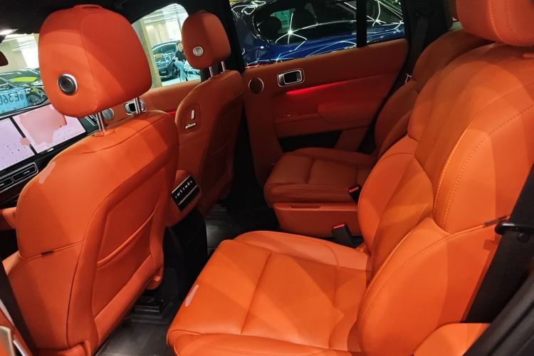 Used Li Auto L8 2023 Pro Model
