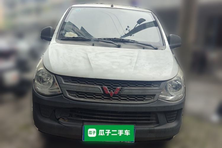 Used Wuling Zhiguang 2015 1.2L S Practical Model LSI Front